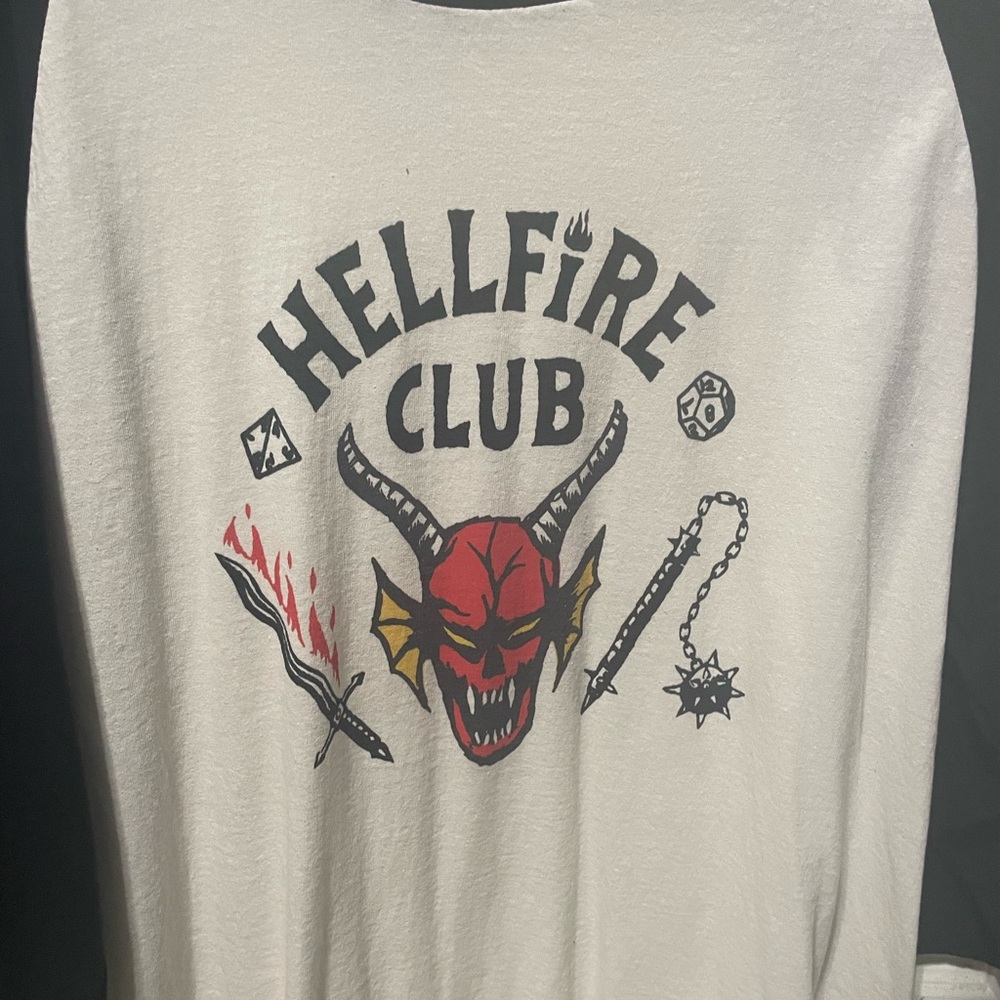 Stranger Things Hellfire 3/4 baseball shirt